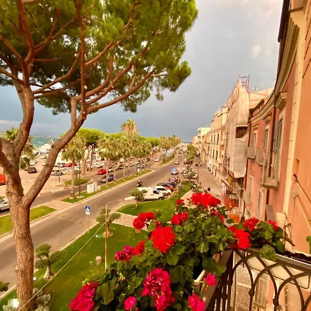 Apartment New Luxus In With Sea View On Harbour